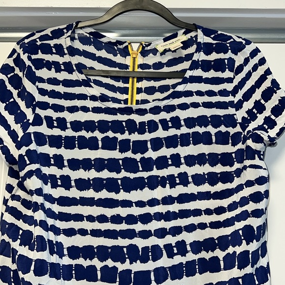 Flynn and Rose Anthropology 100 % Silk top - Picture 6 of 7